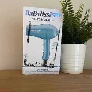 BaBylissPRO Nano Titanium Travel Hair Dryer – Dual Voltage – Foldable Handle
